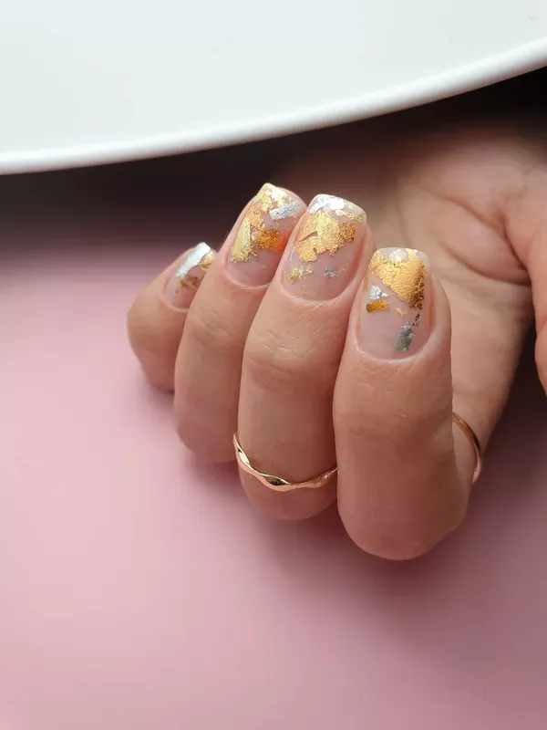 manicure-paznokci-2